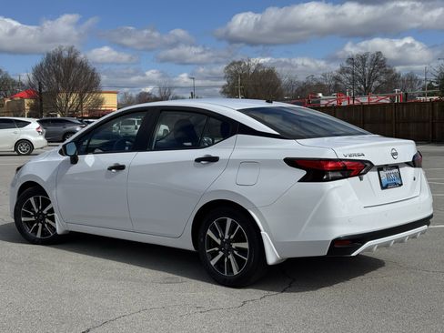 Used 2025 Nissan Versa S w/ S Plus Package image 17