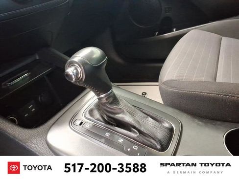 Used 2016 Kia Forte EX image 21