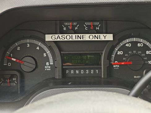 Used 2012 Ford E-450 and Econoline 450 Super Duty w/ Ambulance Prep Pkg image 32