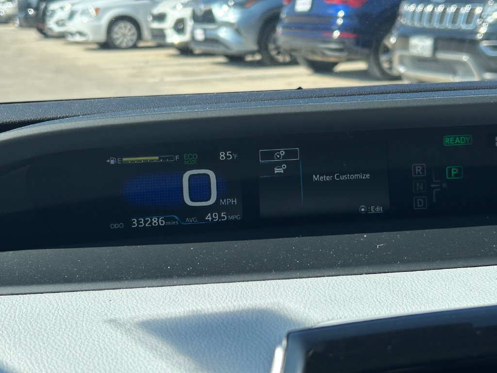 Used 2020 Toyota Prius XLE FWD image 30