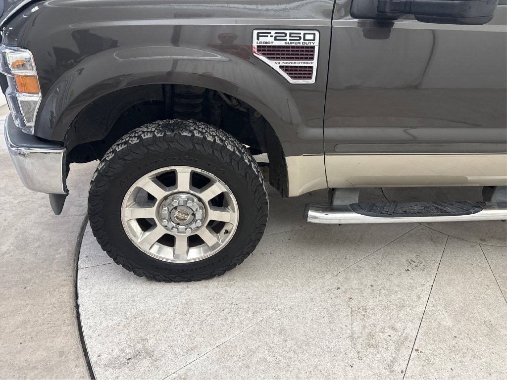 Used 2008 Ford F250 Lariat AWD/4WD image 13