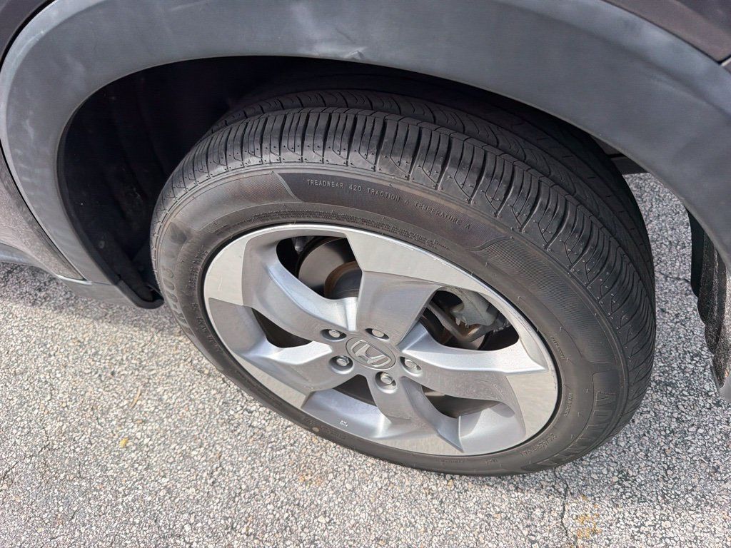 Used 2020 Honda HR-V LX image 9