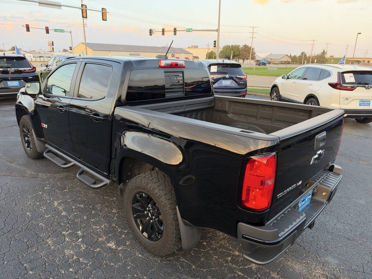Used 2019 Chevrolet Colorado Z71 w/ Z71 Midnight Edition AWD/4WD image 22