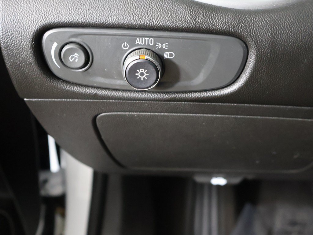 Used 2024 Chevrolet Malibu LT FWD image 33