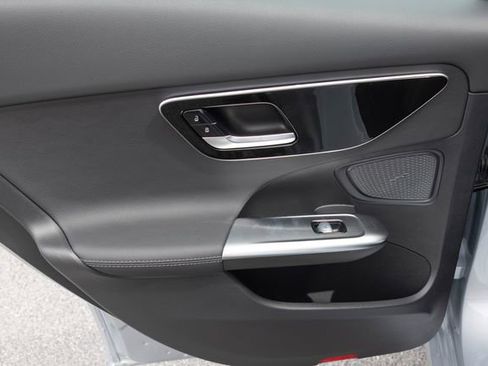New 2026 Mercedes-Benz C 300 4MATIC Sedan image 16