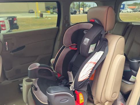 Used 2012 Nissan Quest SL w/ Bose Pkg image 5