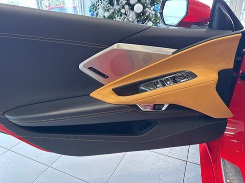 Used 2021 Chevrolet Corvette Stingray Preferred Conv w/ Battery Protection Package image 10