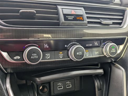 Certified 2022 Honda Accord Sport image 20