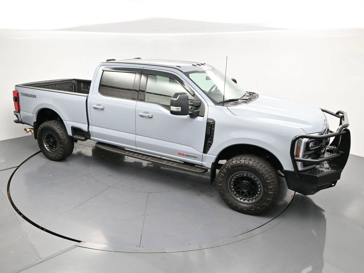 Used 2024 Ford F250 Lariat w/ Lariat Ultimate Package AWD/4WD image 41