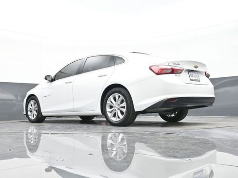Used 2021 Chevrolet Malibu LT image 41
