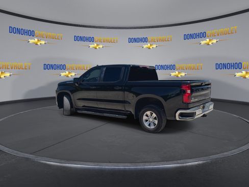 Used 2021 Chevrolet Silverado 1500 LT w/ LPO, Dark Essentials Package RWD image 9