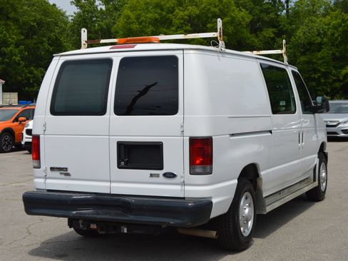 Used 2014 Ford E-150 and Econoline 150 w/ Power Group RWD image 6