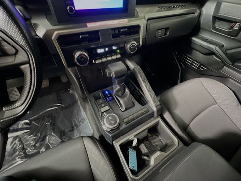 Used 2024 Toyota Tacoma SR5 image 25