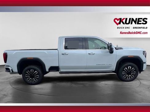 New 2026 GMC Sierra 3500 Denali Ultimate AWD/4WD image 2