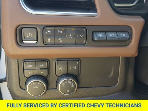 Used 2021 Chevrolet Tahoe High Country AWD/4WD image 24