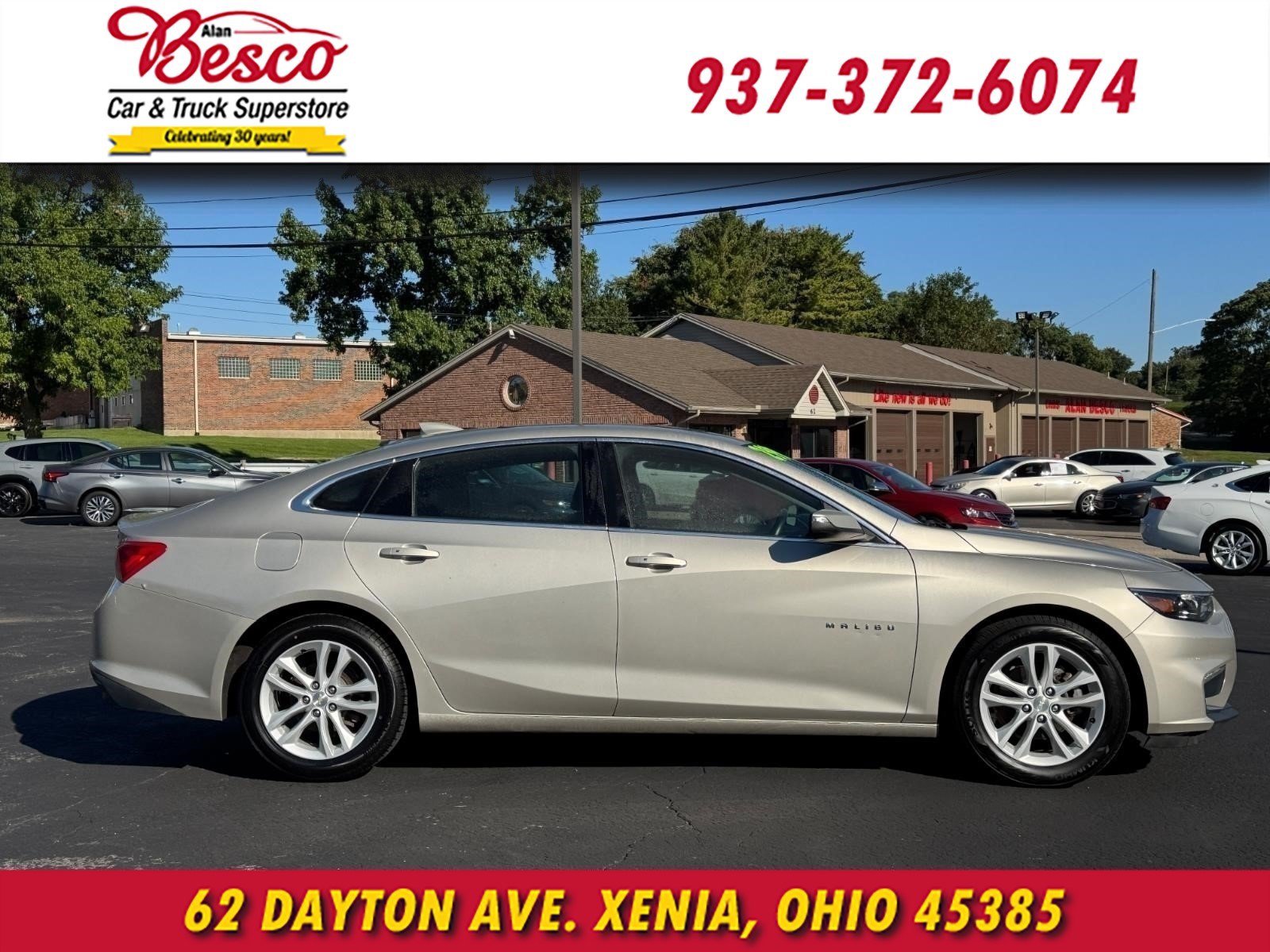Used 2016 Chevrolet Malibu LT FWD image 3