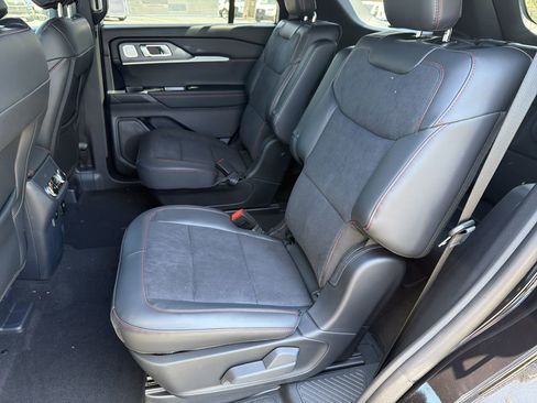 New 2026 Ford Explorer ST RWD image 24