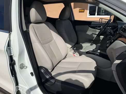 Used 2018 Nissan Rogue Sport SL w/ SL Premium Package FWD image 26