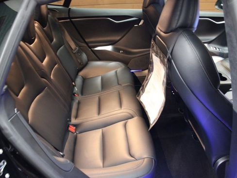 Used 2020 Tesla Model S Performance image 48