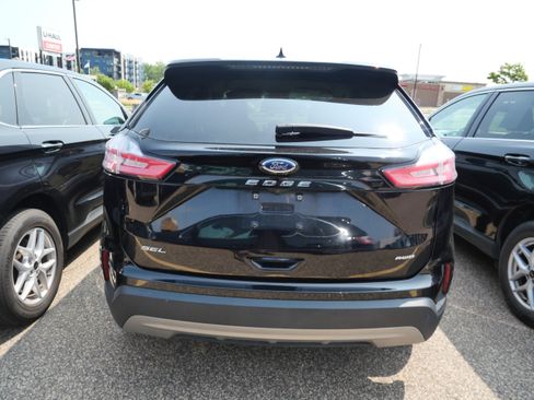 Used 2024 Ford Edge SEL AWD/4WD image 5