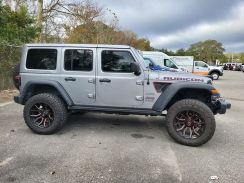 Used 2020 Jeep Wrangler Unlimited Rubicon w/ Quick Order Package 28Y Recon image 3