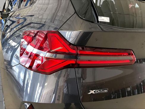 New 2026 BMW X3 xDrive30i w/ Premium Package AWD/4WD image 14
