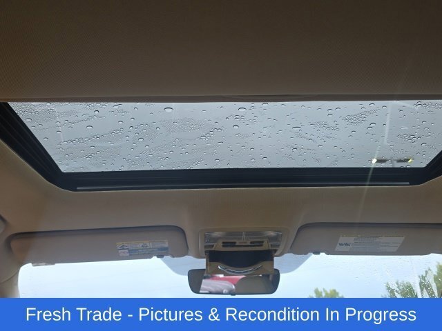 Used 2017 Toyota Highlander XLE AWD/4WD image 19