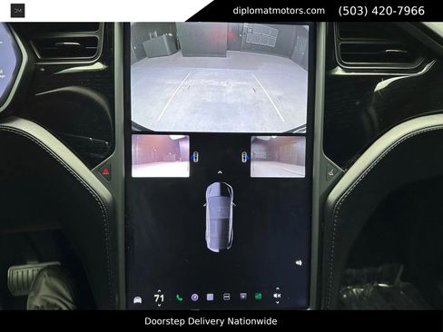 Used 2018 Tesla Model X 75D image 35