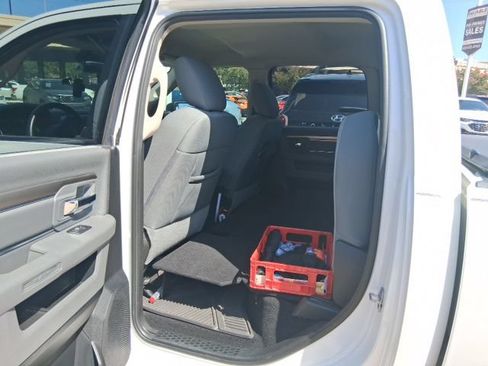 Used 2018 RAM 1500 Lone Star RWD image 10