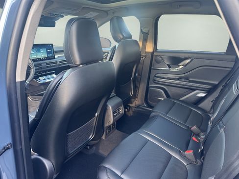 New 2026 Lincoln Corsair Premiere image 10