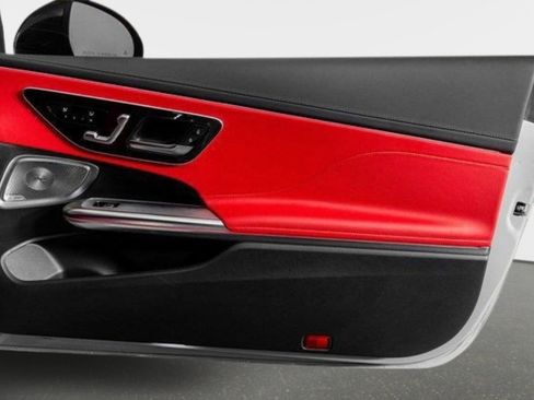 Used 2024 Mercedes-Benz CLE 450 CLE 450 image 38