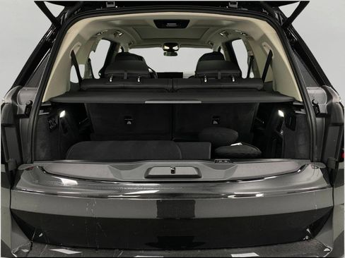 Certified 2026 BMW X7 xDrive40i image 6