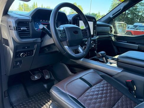 Used 2025 Ford F150 XLT w/ Equipment Group 302A MID AWD/4WD image 27