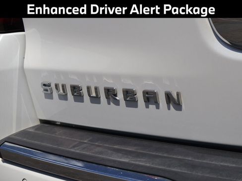 Used 2019 Chevrolet Suburban Premier w/ Premier Plus Edition AWD/4WD image 9