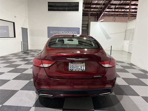 Used 2016 Chrysler 200 S w/ Navigation & Sound Group I image 6