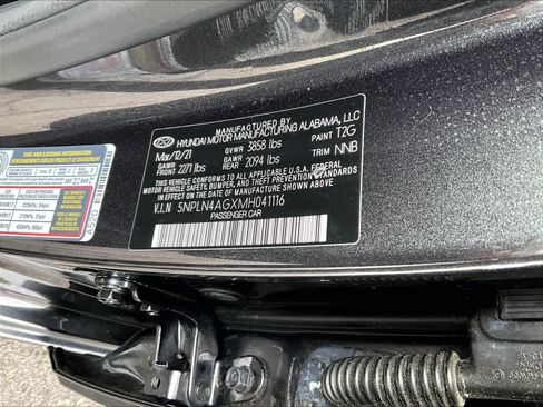 Used 2021 Hyundai Elantra SEL w/ Convenience + Premium Package image 36