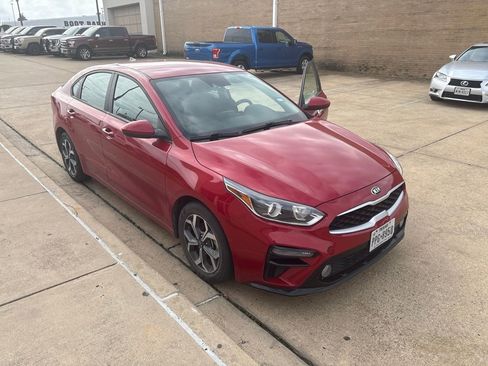 Used 2021 Kia Forte LXS FWD image 5
