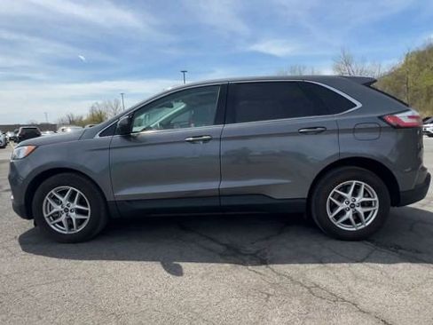 Used 2022 Ford Edge SEL w/ Convenience Package AWD/4WD image 5
