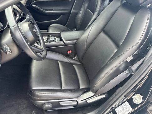 Certified 2025 MAZDA MAZDA3 s FWD image 14