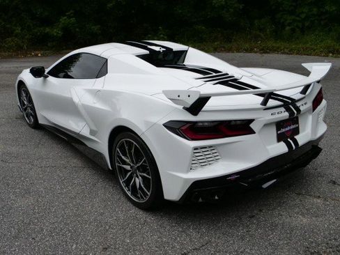 Used 2023 Chevrolet Corvette Convertible 3LT / Z51 Performa w/ Z51 Performance Package image 58