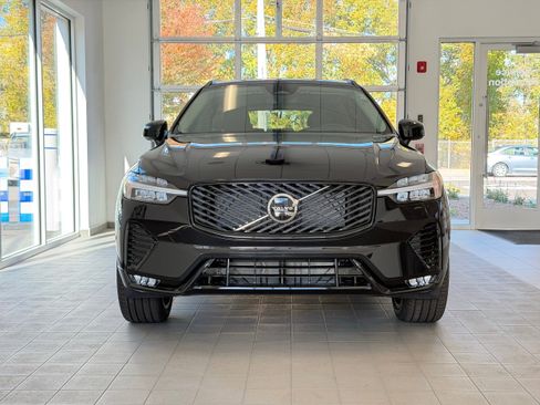 New 2026 Volvo XC60 B5 Ultra w/ Protection Package Premier AWD/4WD image 3