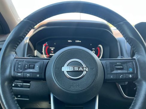 Used 2023 Nissan Rogue Platinum w/ Platinum Premium Package FWD image 45