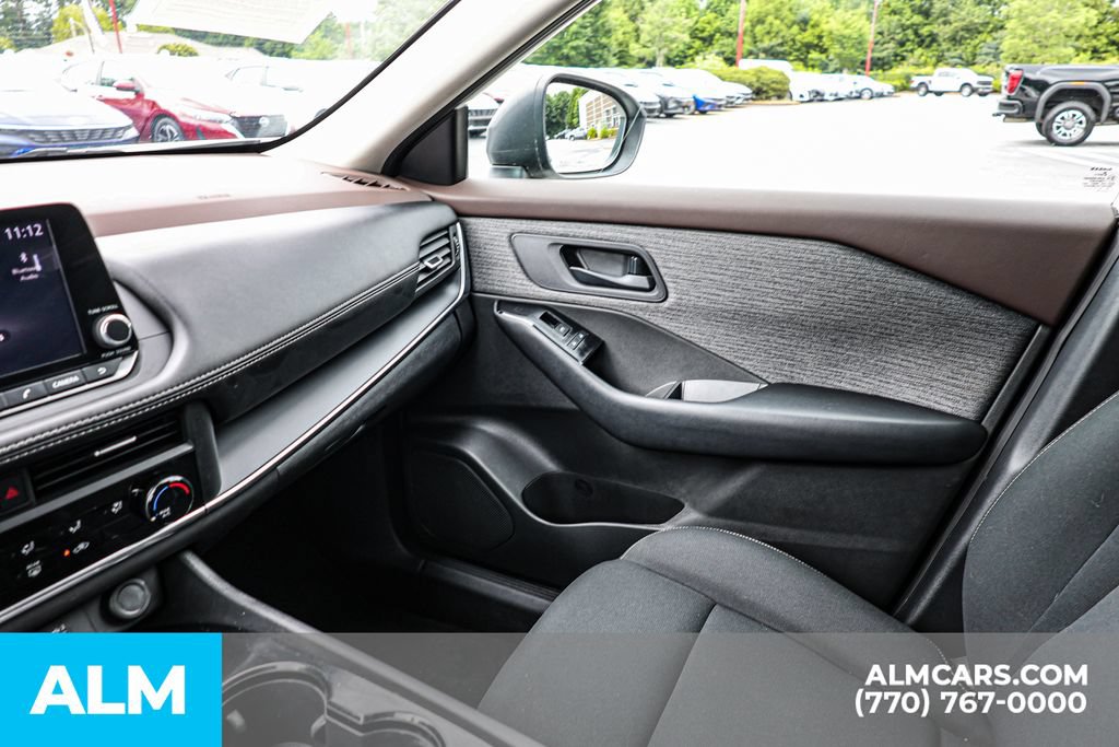 Used 2023 Nissan Rogue S FWD image 43