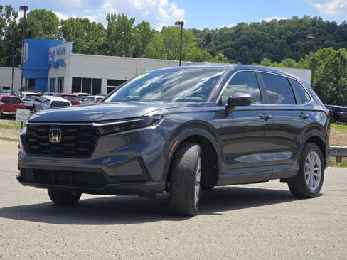 Used 2023 Honda CR-V EX image 13