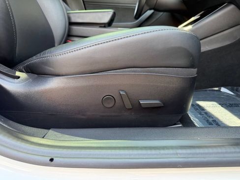 Used 2018 Tesla Model 3 RWD image 35