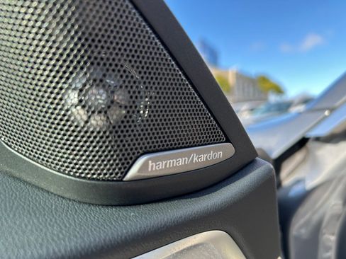 Used 2023 BMW i4 eDrive40 image 12