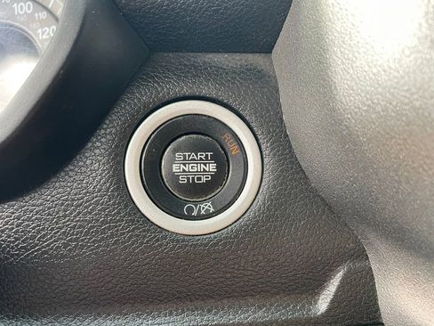 Used 2019 RAM 3500 Tradesman AWD/4WD image 7