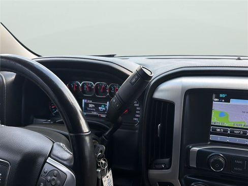 Used 2018 GMC Sierra 1500 SLT AWD/4WD image 20