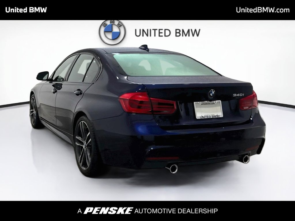 Used 2018 BMW 340i Sedan RWD image 7