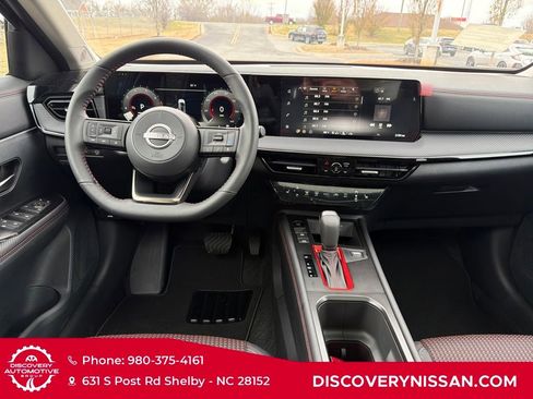 New 2026 Nissan Kicks SR w/ SR Premium Package FWD image 34